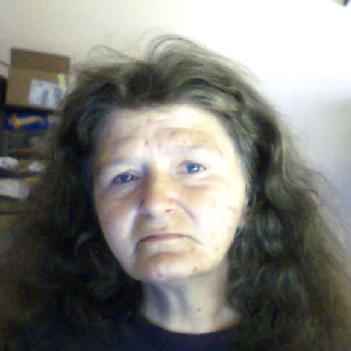 Catherine Lamb Photo 6