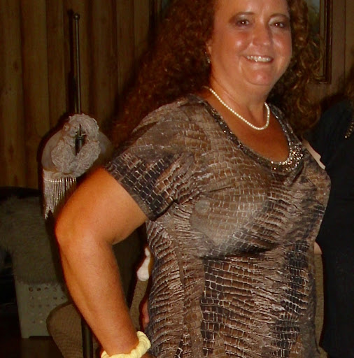 Debra Schneider Photo 44