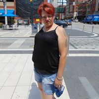 Amy Thrower Photo 3