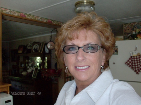 Deborah Mullins Photo 19