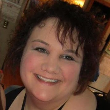 Lynn Cochran Photo 1
