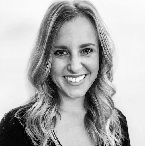 Kari Carlson Photo 25