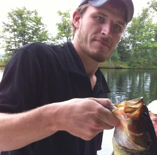 Andrew Yeager Photo 29