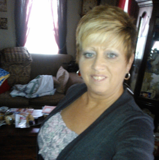 Debbie Marcum Photo 22