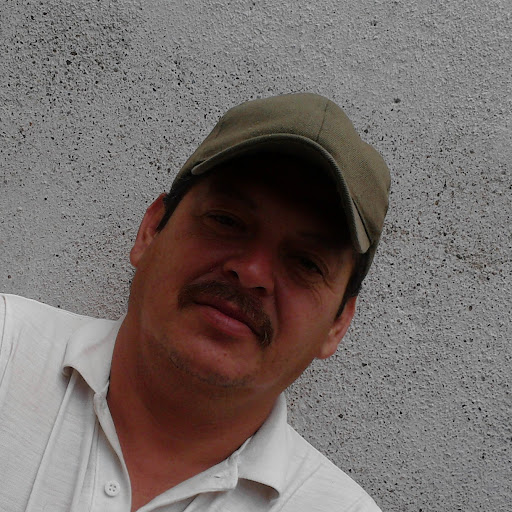Ricardo Vazquez Photo 38