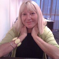 Christine Plummer Photo 14
