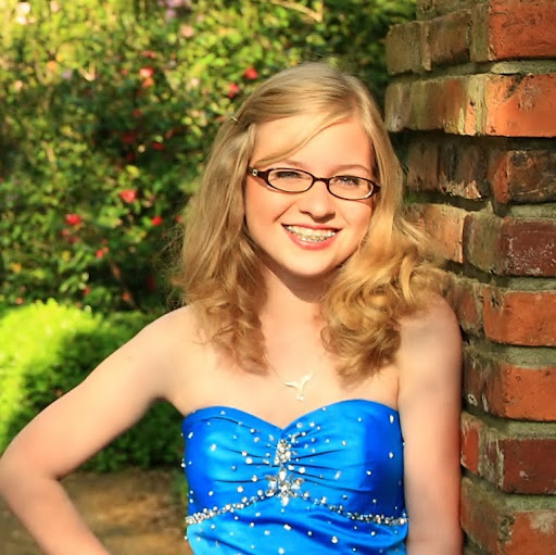 Sara Stover Photo 4
