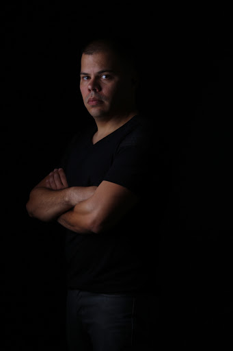 Raul Colon Photo 17