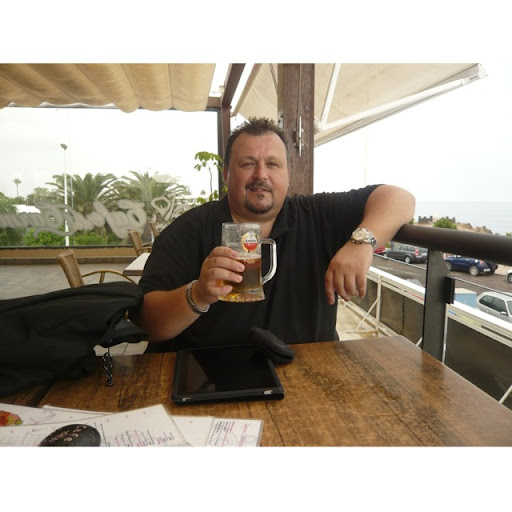 Steven Ellison Photo 22