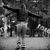 Emily Mendez Photo 26