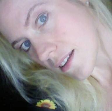 Cindy Montgomery Photo 32