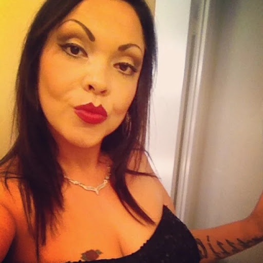 Connie Martinez Photo 24
