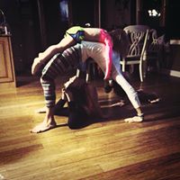 Carly Rowe Photo 30