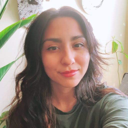 Kathryn Gonzalez Photo 16