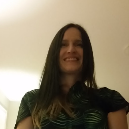 Jennifer Perrin Photo 19