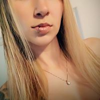 Amanda Clint Photo 8