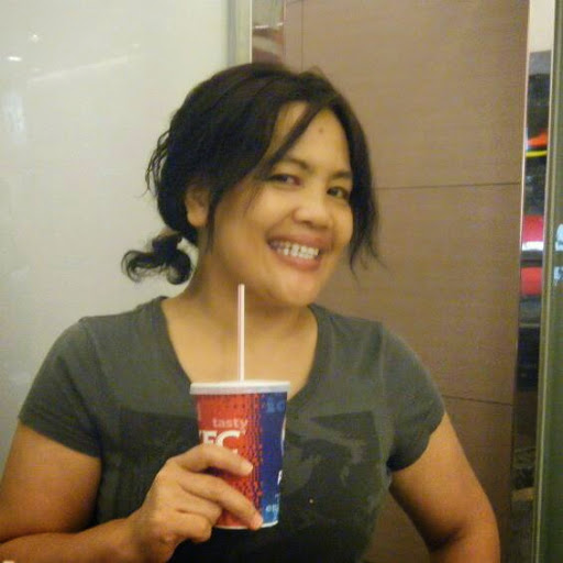 Rebecca Valdez Photo 13
