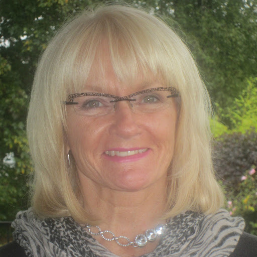 Anne Preston Photo 14