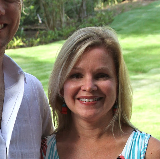 Michele Bailey Photo 26