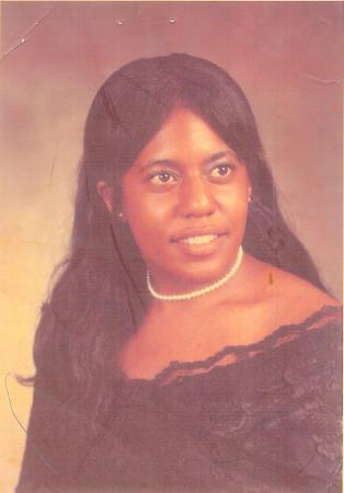 Regina Fields Photo 19
