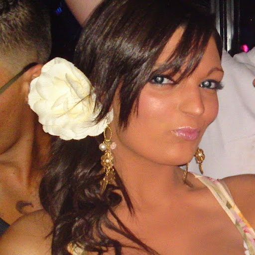 Rebecca Moran Photo 30