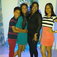 Della Perez Photo 6