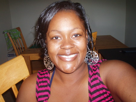 Ashley Skinner Photo 5
