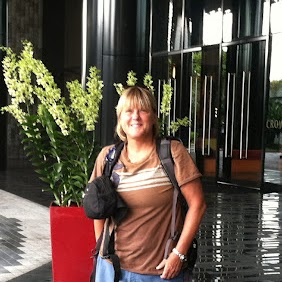 Dawn Sutherland Photo 28
