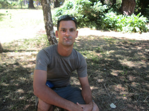 Robin Leggett Photo 4