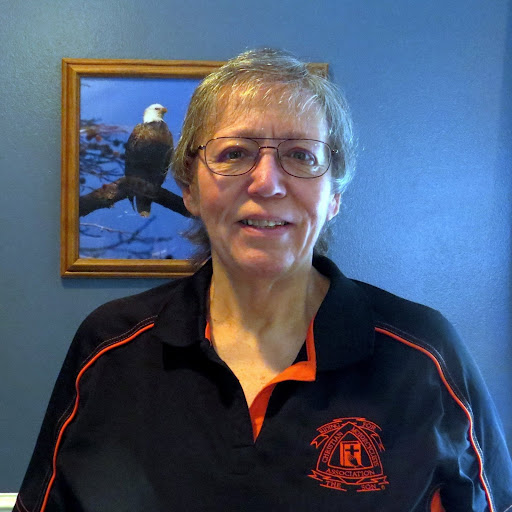 Debbie Morrison Photo 37