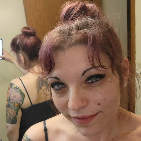 Jennifer Perri Photo 33