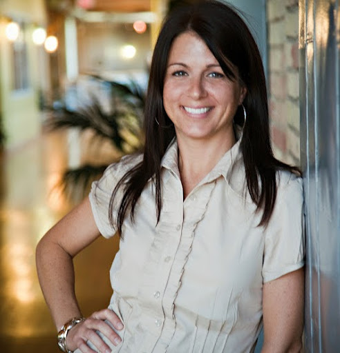 Jennifer Linart Photo 3