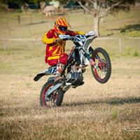 Jeremy Smart Photo 32