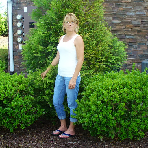Vicky Short Photo 6