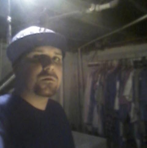 Robert Ager Photo 24