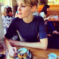 Tracey Hayes Photo 17