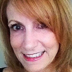 Deborah Moore Photo 22