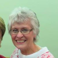 Sandra Power Photo 26