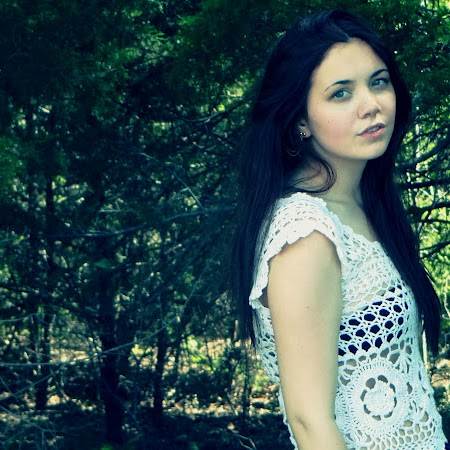 Nicole Wade Photo 40