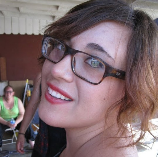 Sarah Almeida Photo 9