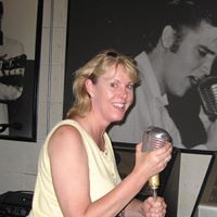Kelly Sommer Photo 24