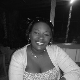 Shari James Photo 14