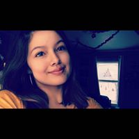Jamie Brewer Photo 25