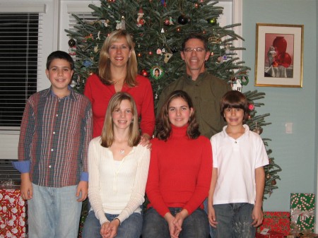 Melanie Hill Photo 17