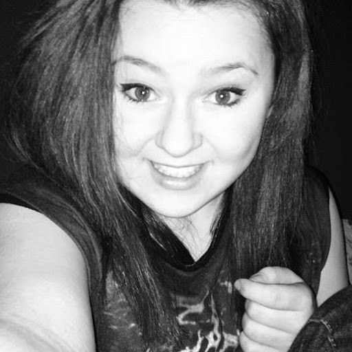 Rosie Robinson Photo 30