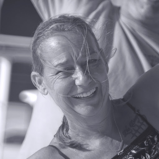 Karen Goddard Photo 33