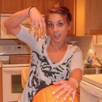 Julia Strickland Photo 26