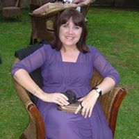 Eve Robinson Photo 29