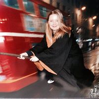 Amy Langridge Photo 5