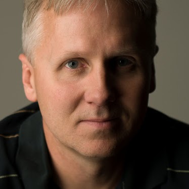 Mike Larson Photo 25